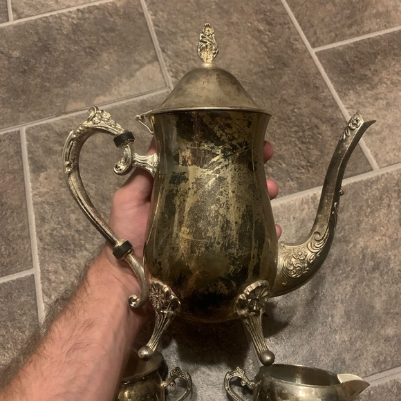 3 piece Vintage Tea Coffee Silverplated Victorian Rose Wm Rogers Creamer Sugar - Picture 2 of 11